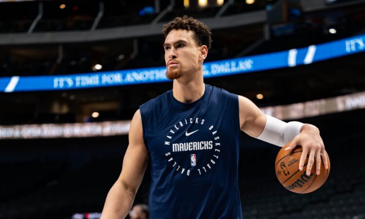 Dwight Powell, Dallas Mavericks, NBA