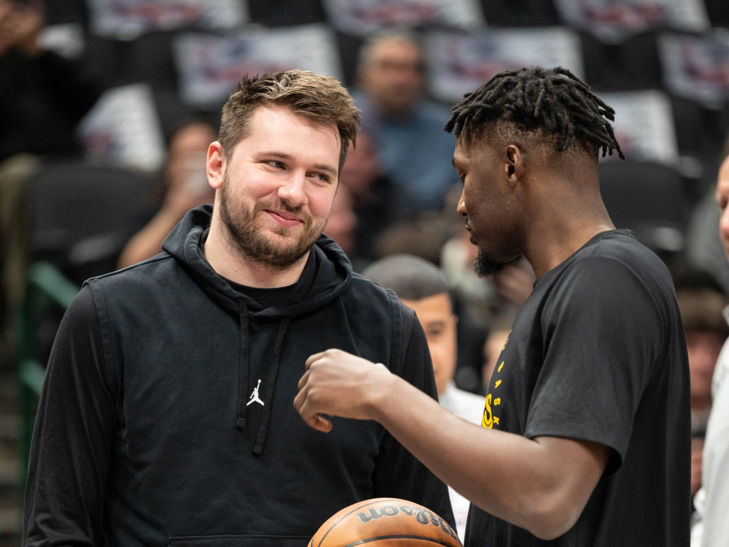 Luka Dončić, Dallas Mavericks, NBA, Dorian Finney-Smith