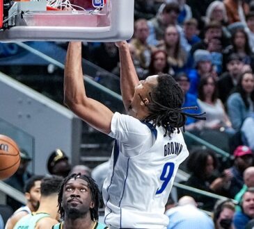 Moses Brown, Dallas Mavericks, NBA