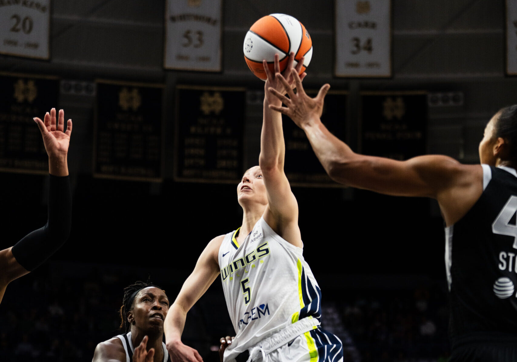 Paige Bueckers, Dallas Wings, Las Vegas Aces, WNBA