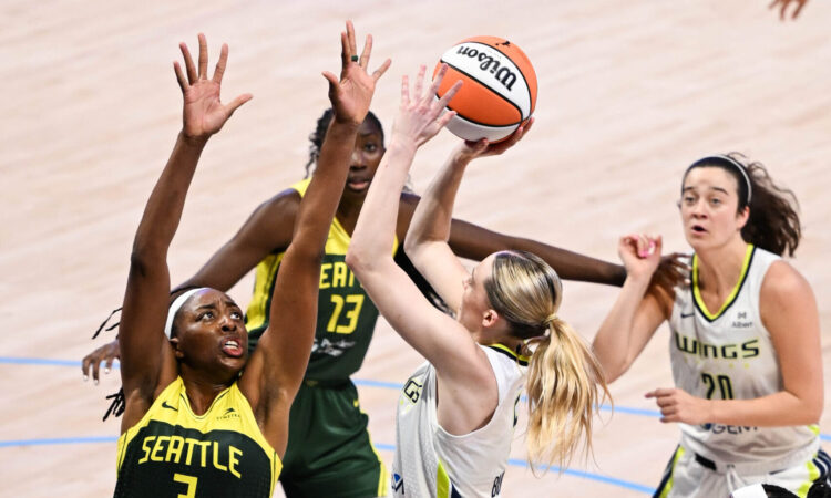 Paige Bueckers, Dallas Wings, WNBA, Seattle Storm