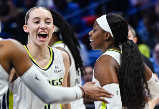 Paige Bueckers, Dallas Wings, WNBA, DiJonai Carrington, Arike Ogunbowale