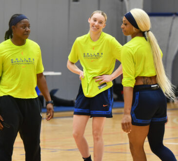 Paige Bueckers, Dallas Wings, Arike Ogunbowale, DiJonai Carrington, WNBA