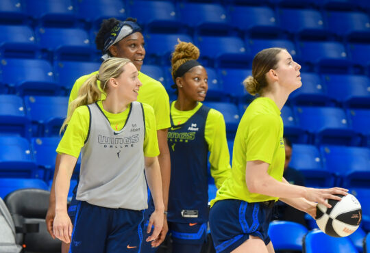Teaira McCowan, Luisa Geiselsöder, Dallas Wings, WNBA