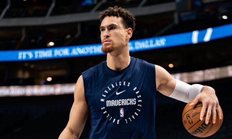 Dwight Powell, Dallas Mavericks, NBA