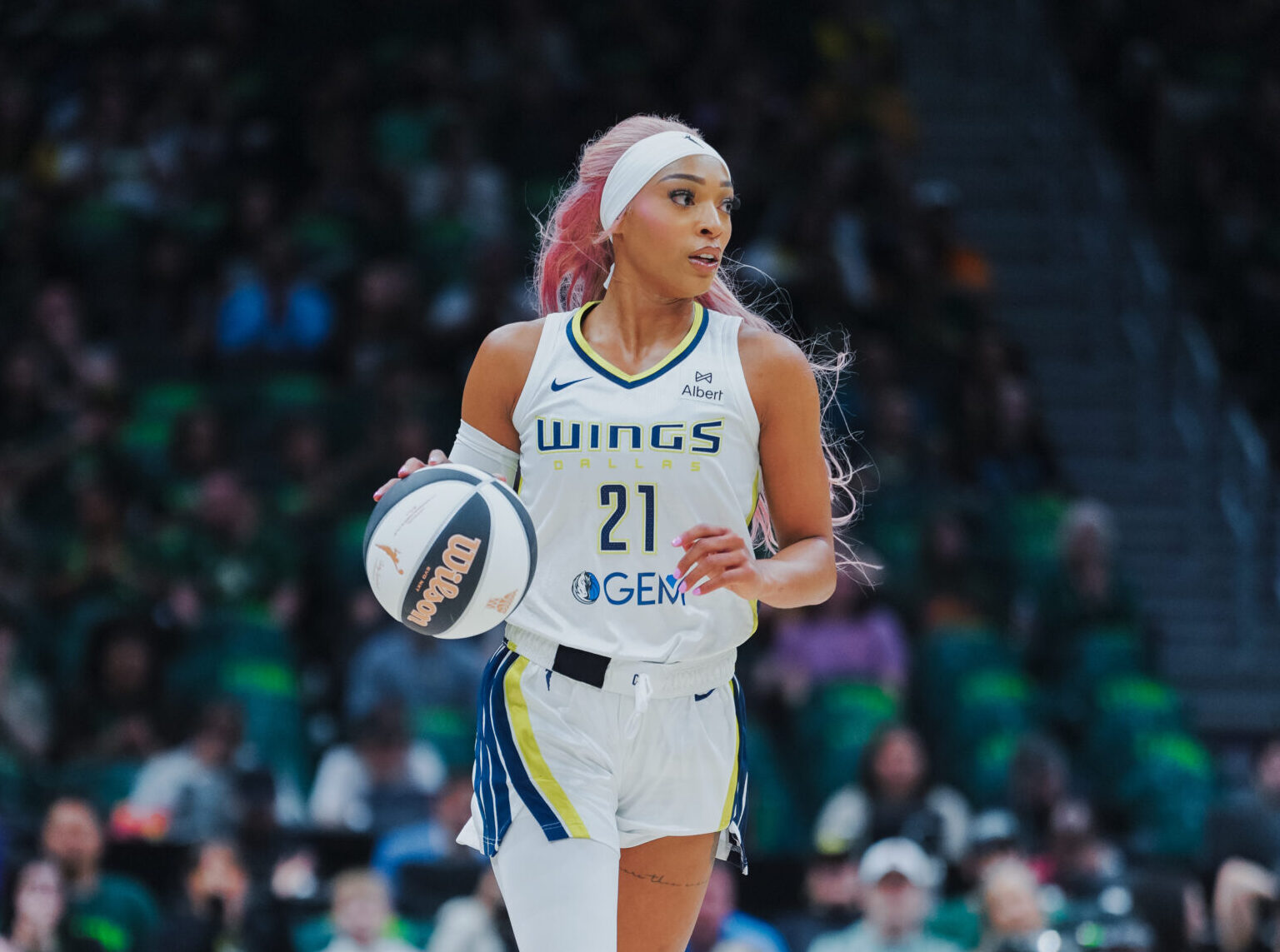 DiJonai Carrington, Dallas Wings, WNBA