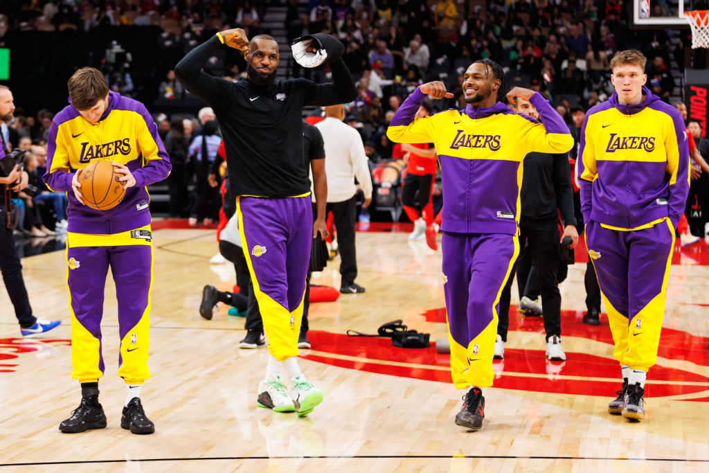 NBA Trade Idea Sends Los Angeles Lakers' LeBron James, Bronny James, Dalton Knecht to Miami Heat