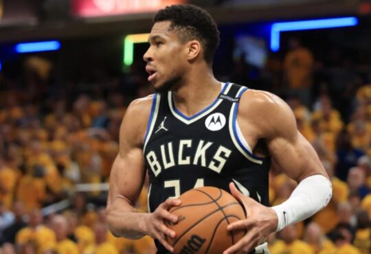 Giannis Antetokounmpo, Milwaukee Bucks, NBA