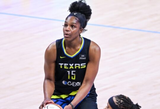 Teaira McCowan, Dallas Wings, WNBA