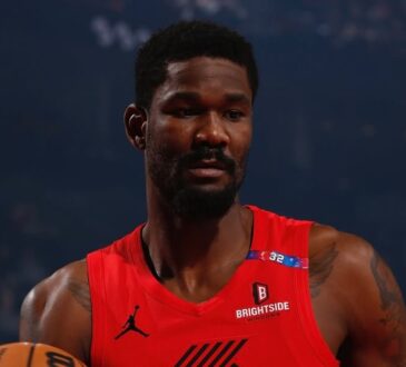 Deandre Ayton, Luka Doncic, LeBron James, Los Angeles Lakers, NBA