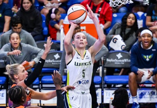 Paige Bueckers, Dallas Wings, WNBA, Phoenix Mercury