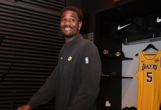 Deandre Ayton, Los Angeles Lakers, NBA, Luka Doncic, LeBron James