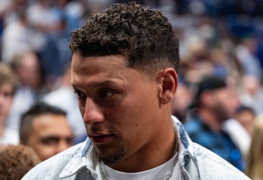 Patrick Mahomes, Kansas City Chiefs, Dallas Mavericks, NBA
