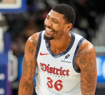 Luka Dončić, Marcus Smart, LeBron James, Los Angeles Lakers, NBA
