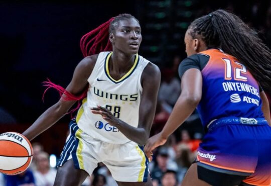 Awak Kuier, Dallas Wings, WNBA