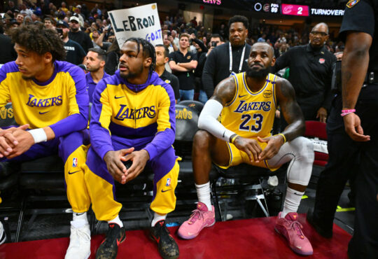 LeBron James, Cleveland Cavaliers, Los Angeles Lakers, NBA