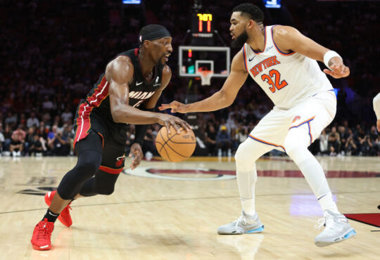 NBA Trade Idea Sends New York Knicks' Karl-Anthony Towns to Miami Heat