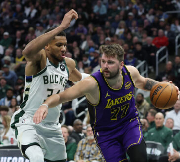 Five-Team NBA Trade Idea Sends Milwaukee Bucks' Giannis Antetokounmpo to Los Angeles Lakers