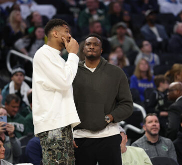 NBA, Thanasis Antetokounmpo, Giannis Antetokounmpo, Milwaukee Bucks