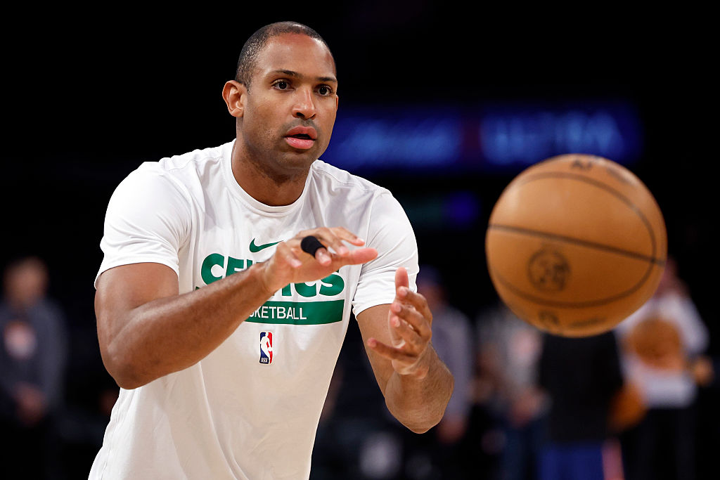 Al Horford Expected to Sign With Golden State Warriors or Retire From NBA