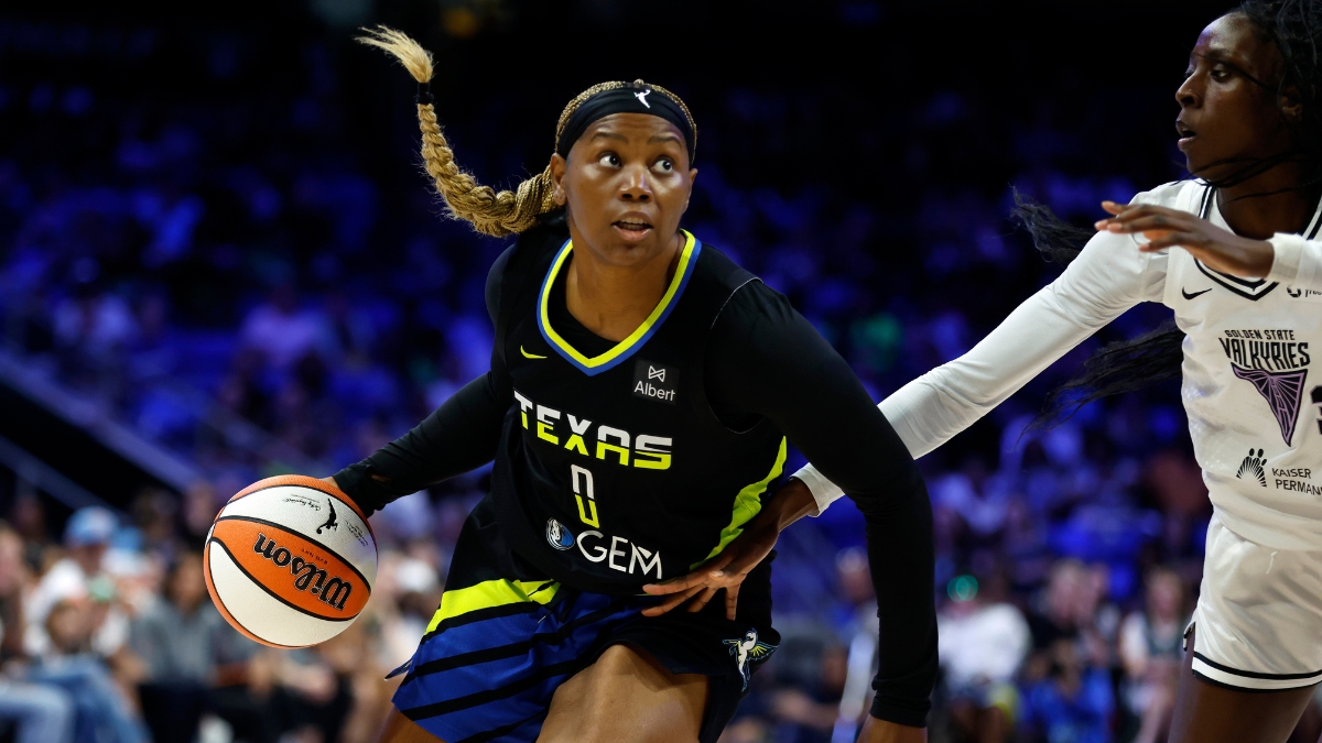 Amy Okonkwo, Dallas Wings, WNBA