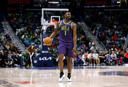 NBA Trade Idea Sends New Orleans Pelicans' Zion Williamson to Charlotte Hornets