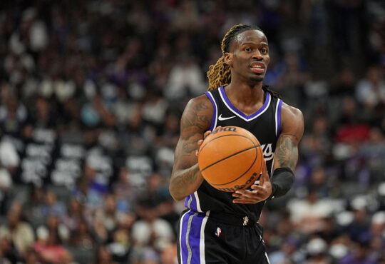 NBA Trade Idea Sends Sacramento Kings' Keon Ellis To Houston Rockets