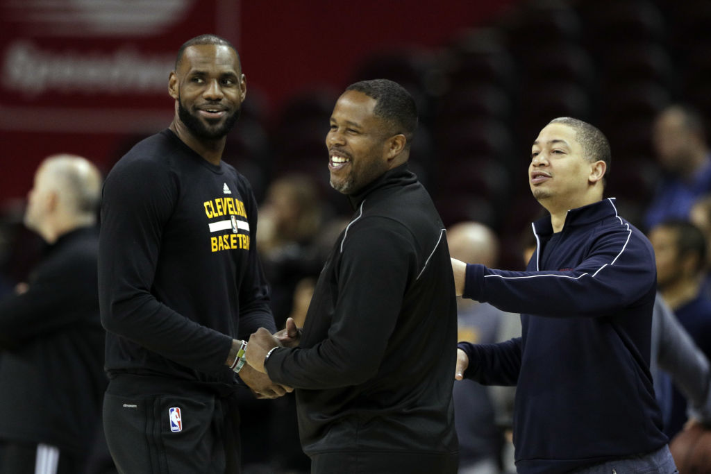 Lakers, LeBron James, Damon Jones, NBA