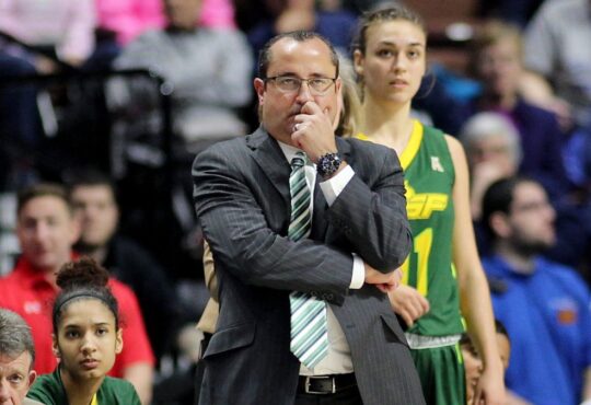 Jose Fernandez, USF, NCAAW, Women's College Basketball