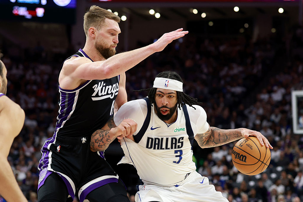 Anthony Davis, Dallas Mavericks, Sacramento Kings, Domantas Sabonis, Toronto Raptors, NBA