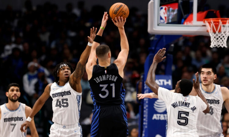 Klay Thompson, Dallas Mavericks, NBA News