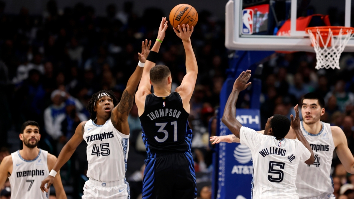 Klay Thompson, Dallas Mavericks, NBA News