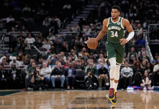 Giannis Antetokounmpo, New York Knicks, Milwaukee Bucks, NBA