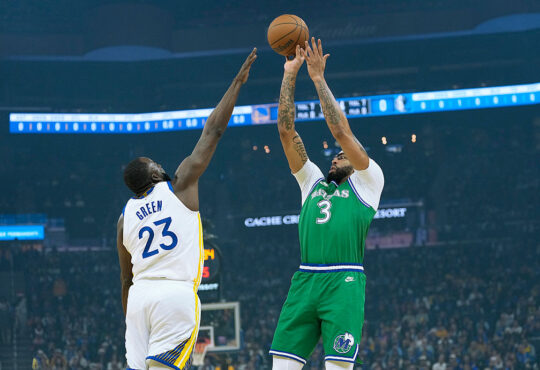NBA Golden State Warriors Anthony Davis Dallas Mavericks