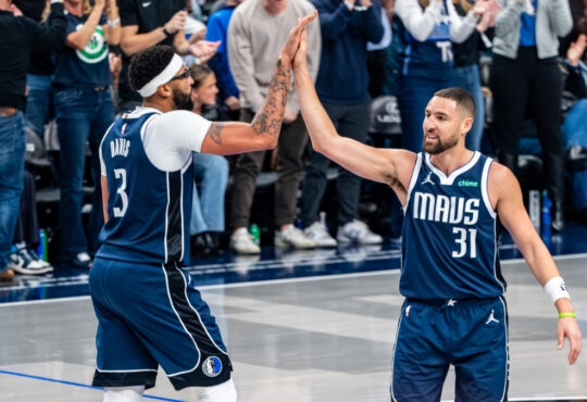 Anthony Davis, Dallas Mavericks, NBA, Brooklyn Nets, Klay Thompson