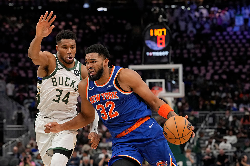 Karl-Anthony Towns Upset New York Knicks Tried To Trade Him To Milwaukee Bucks For Giannis Antetokounmpo NBA
