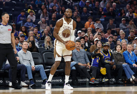 Dallas Mavericks, Sacramento Kings, Chicago Bulls, Washington Wizards Interested In Trading For Golden State Warriors' Jonathan Kuminga NBA
