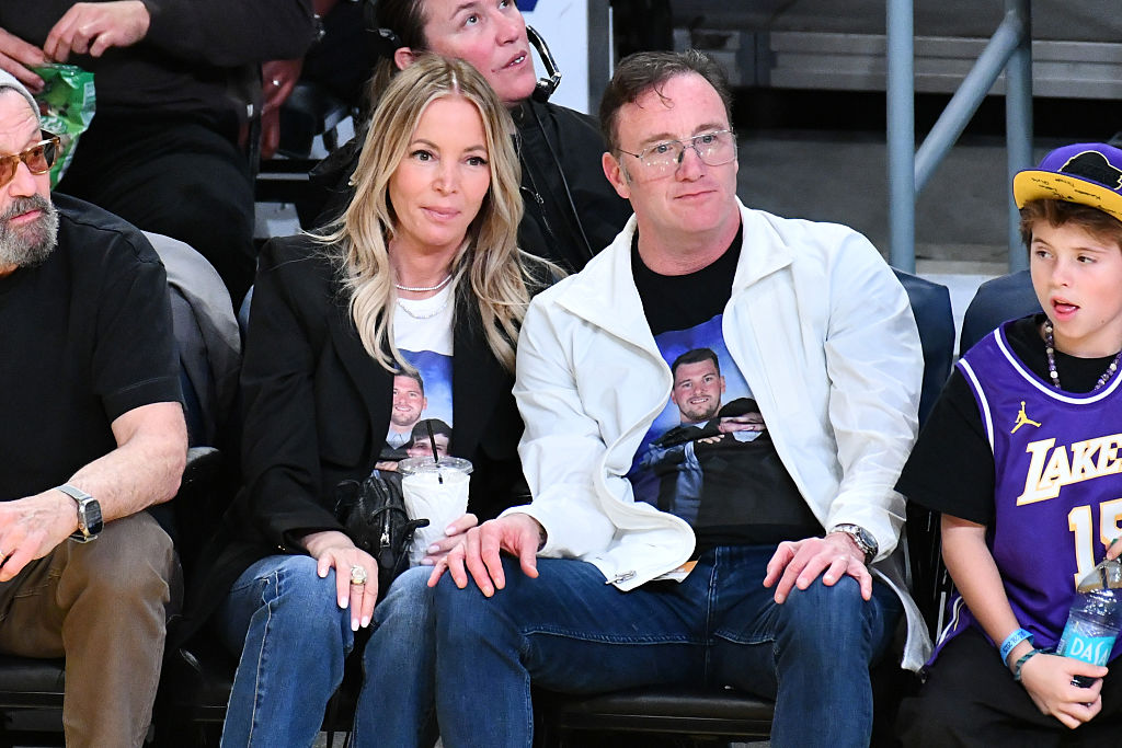Los Angeles Lakers' Jeanie Buss Fires Back At ESPN Over LeBron James Article NBA
