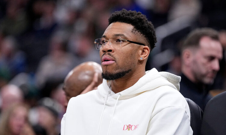 Milwaukee Bucks Tell Teams They Won't Trade Giannis Antetokounmpo NBA