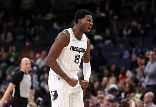NBA: Jaren Jackson Jr. reacts during the second half at FedExForum against the Minnesota Timberwolves