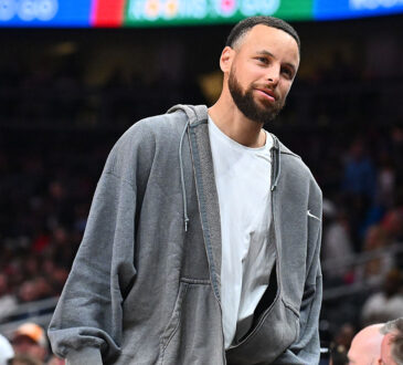 Golden State Warriors guard Stephen Curry