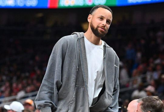 Golden State Warriors guard Stephen Curry