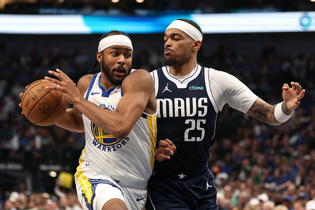 Dallas Mavericks forward PJ Washington guards Golden State Warriors guard Moses Moody