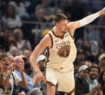 Golden State Warriors forward Kristaps Porziņģis