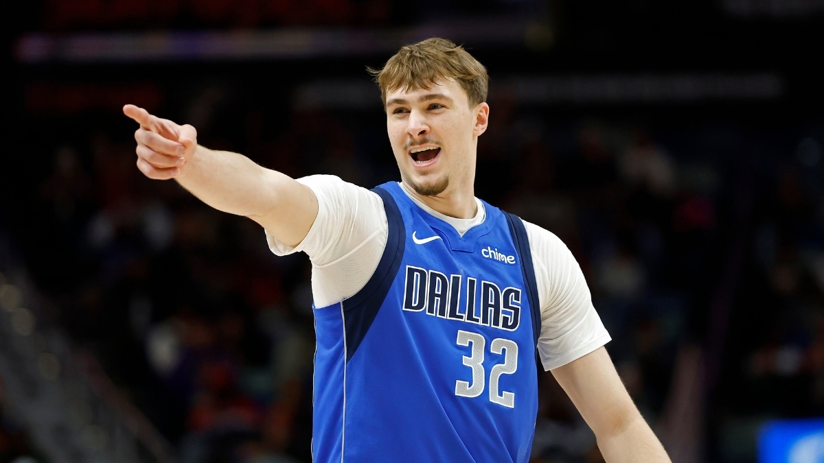 Cooper Flagg reacts during the first half of the Mavericks’ game against the Pelicans at Smoothie King Center on March 16, 2026.