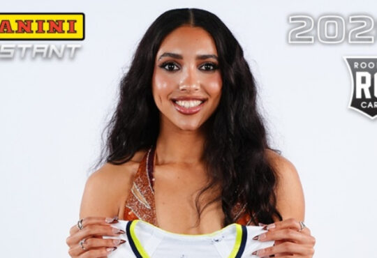 Azzi Fudd 2026 Panini Instant WNBA Draft Night No. 5 Base trading card