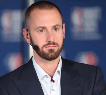 Mike Schmitz of the Dallas Mavericks