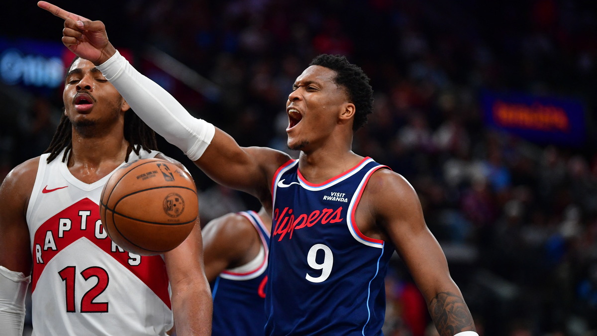 Los Angeles Clippers guard Bennedict Mathurin points and shouts after scoring against the Toronto Raptors.
