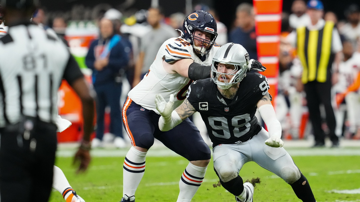 Chicago Bears guard Joe Thuney tries to block Las Vegas Raiders defensive end Maxx Crosby during a pass rush.