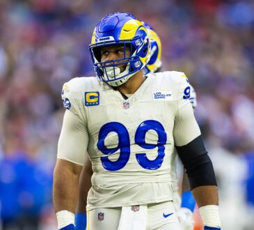 Los Angeles Rams defensive tackle Aaron Donald looks toward the sideline between plays against the Arizona Cardinals.